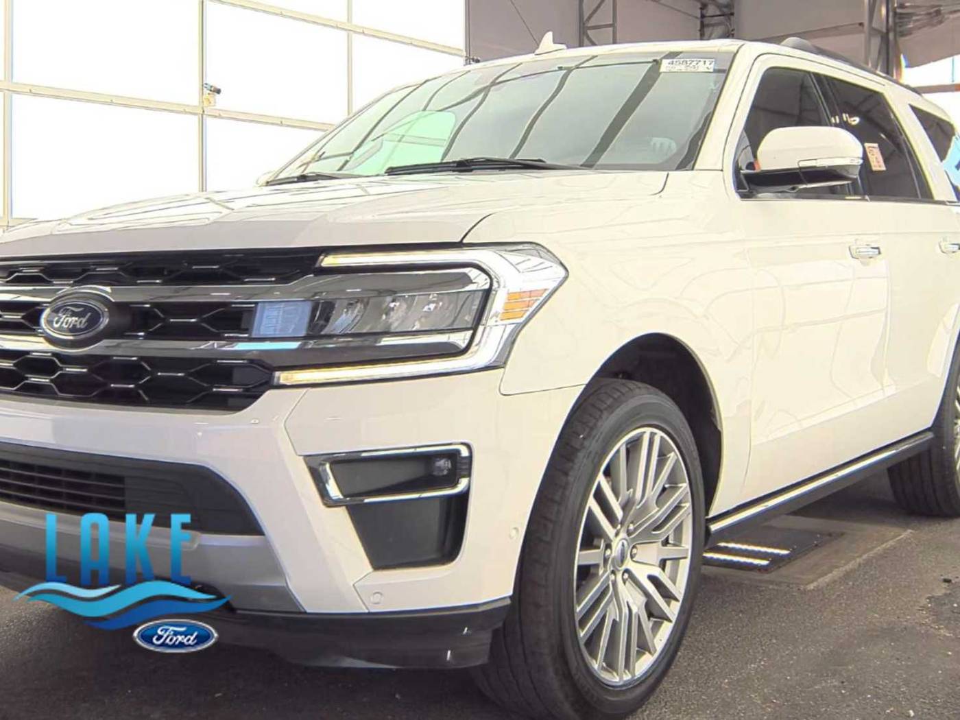 2022 Ford Expedition Limited — SUV — 48,247 mi — Milwaukee, WI