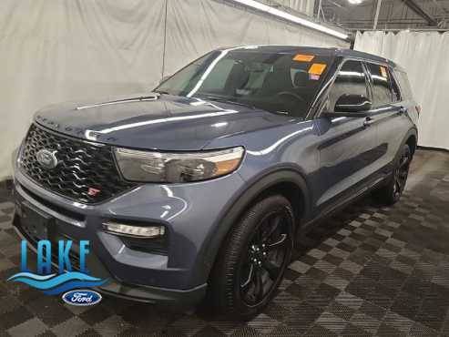 2021 Ford Explorer ST — SUV — 37,220 mi — Milwaukee, WI