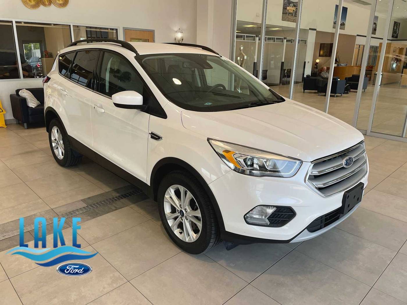 2019 Ford Escape SEL — SUV — 93,820 mi — Milwaukee, WI