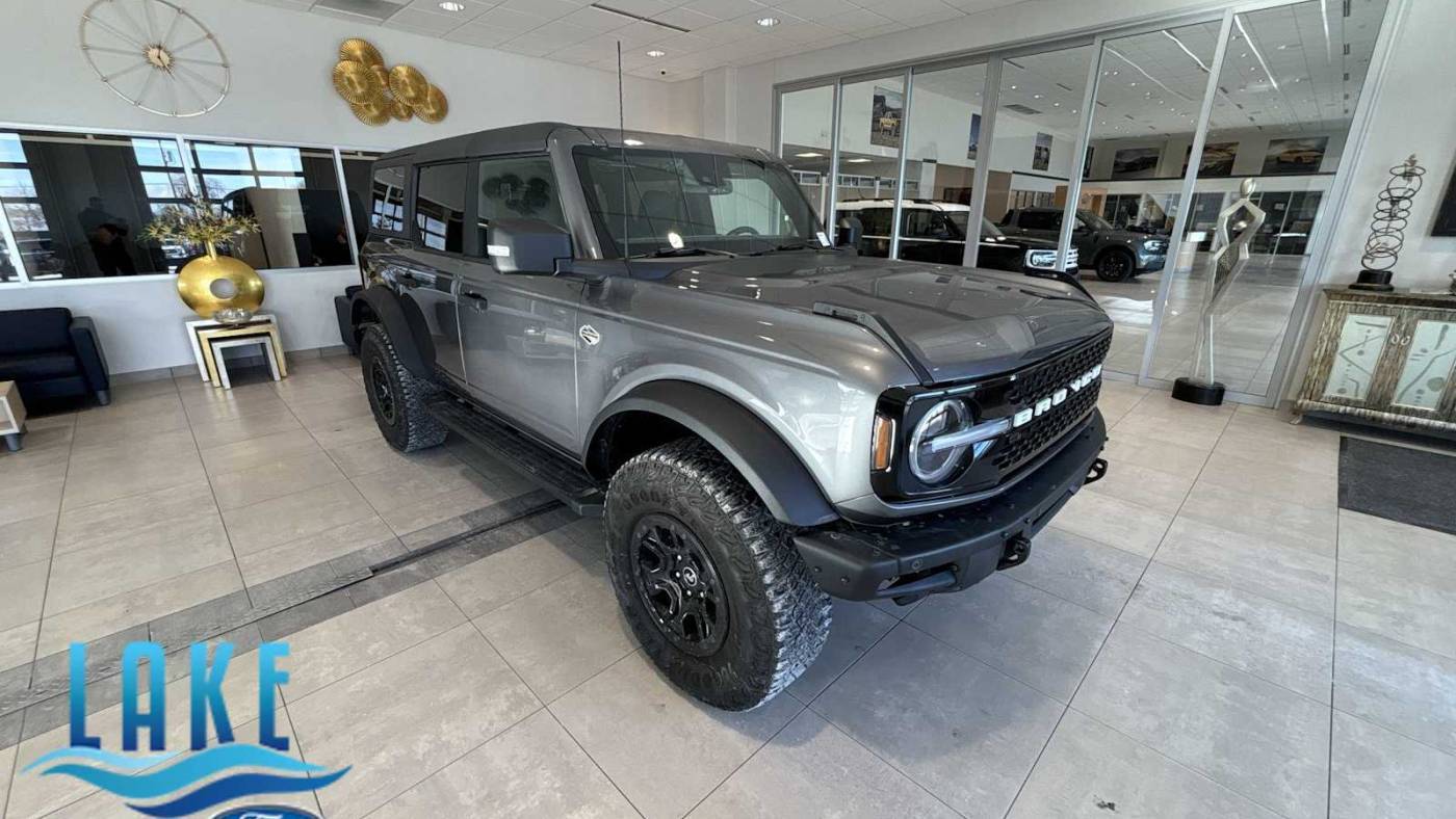 2022 Ford Bronco Wildtrak — SUV — 23,916 mi — Milwaukee, WI