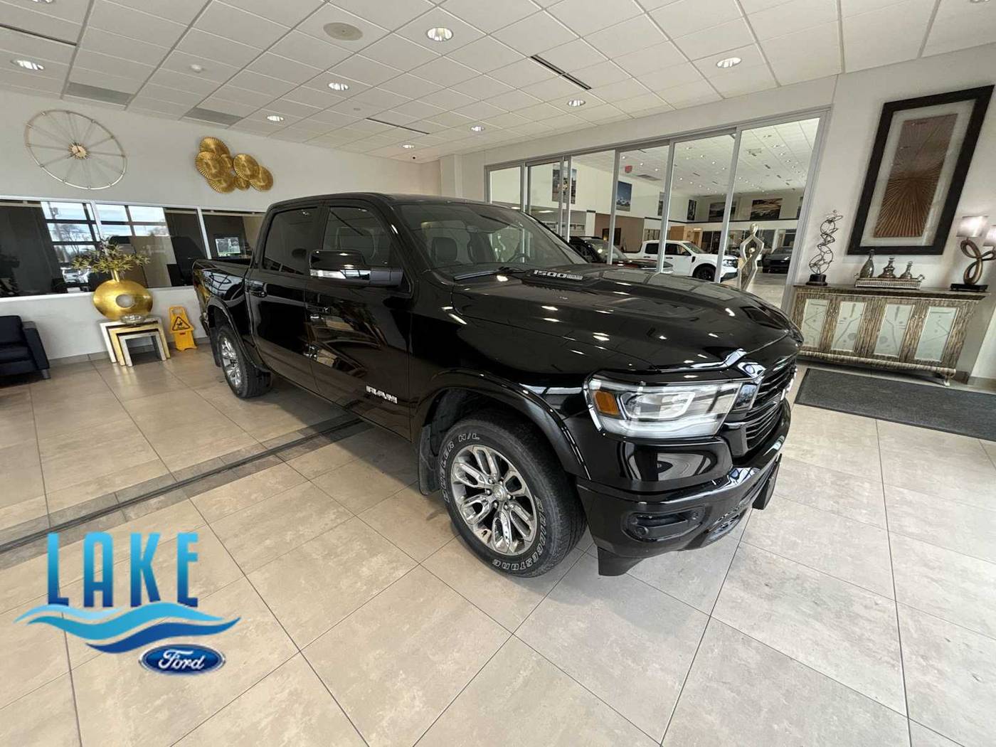 2022 Ram 1500 Laramie — Pickup Truck — 43,306 mi — Milwaukee, WI