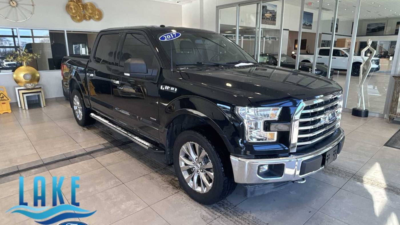 2017 Ford F-150 XLT — Pickup Truck — 102,223 mi — Milwaukee, WI