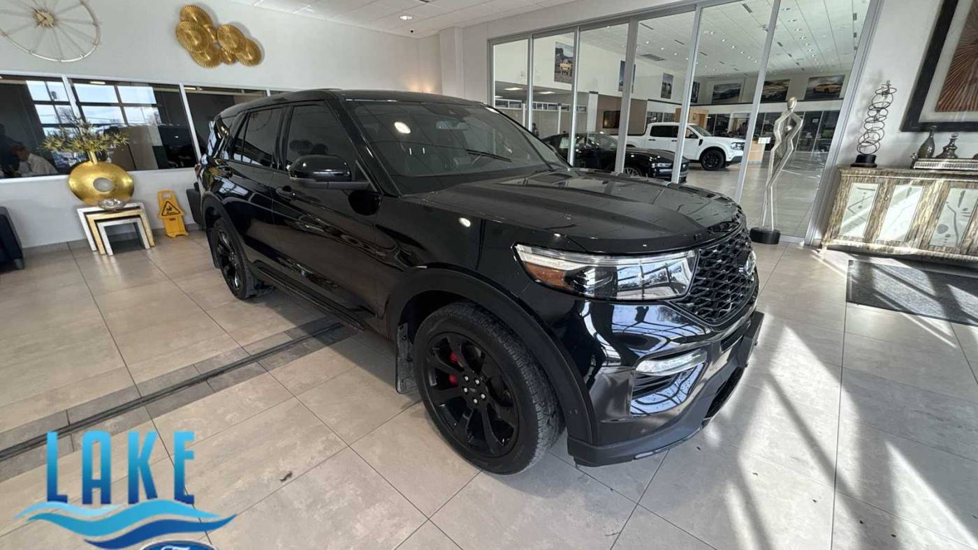 2021 Ford Explorer ST — SUV — 42,410 mi — Milwaukee, WI