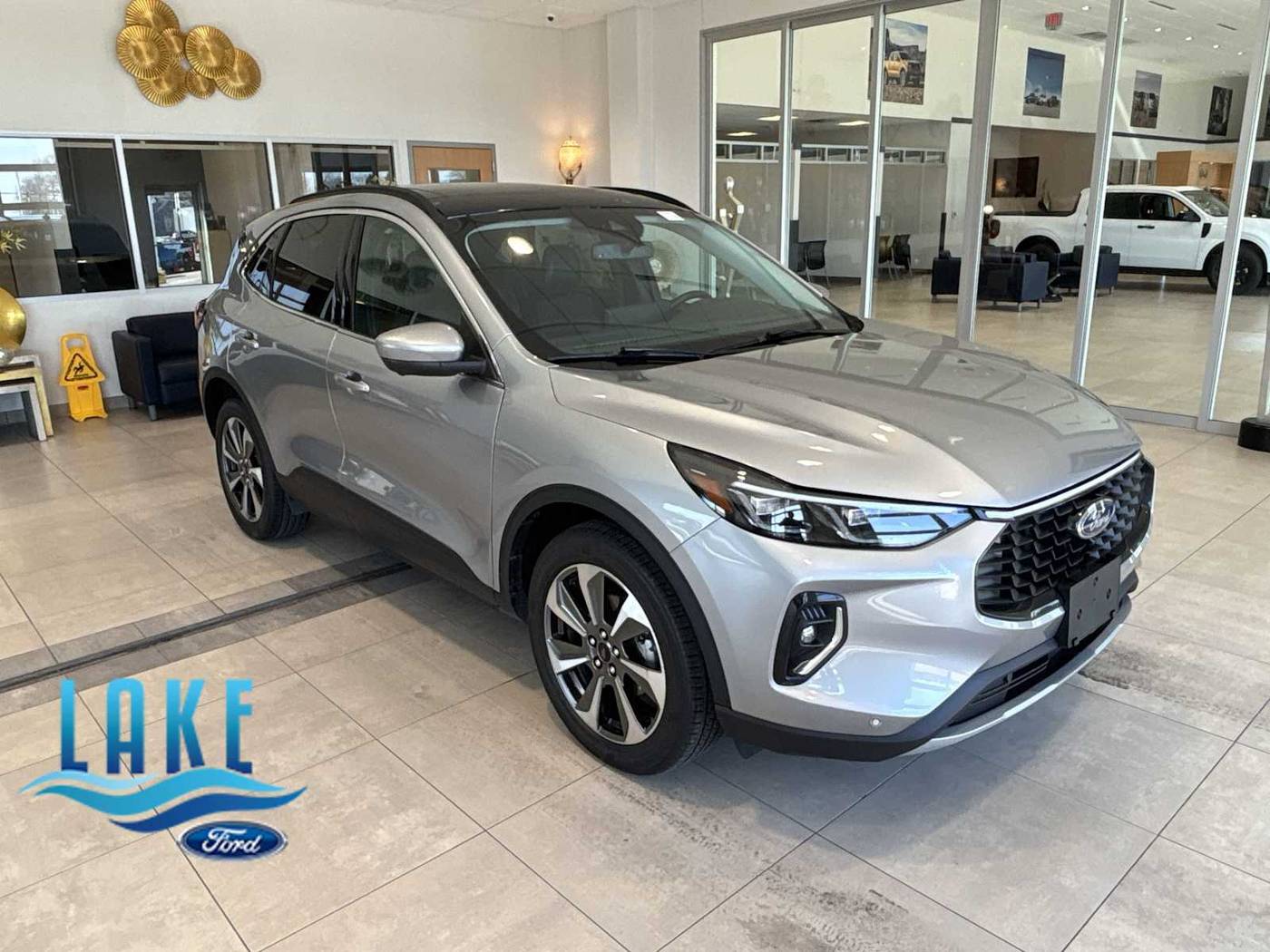 2023 Ford Escape Platinum — SUV — 35,050 mi — Milwaukee, WI