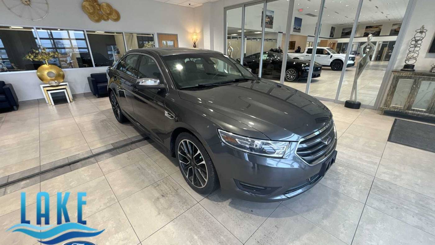 2019 Ford Taurus Limited — Sedan — 91,802 mi — Milwaukee, WI