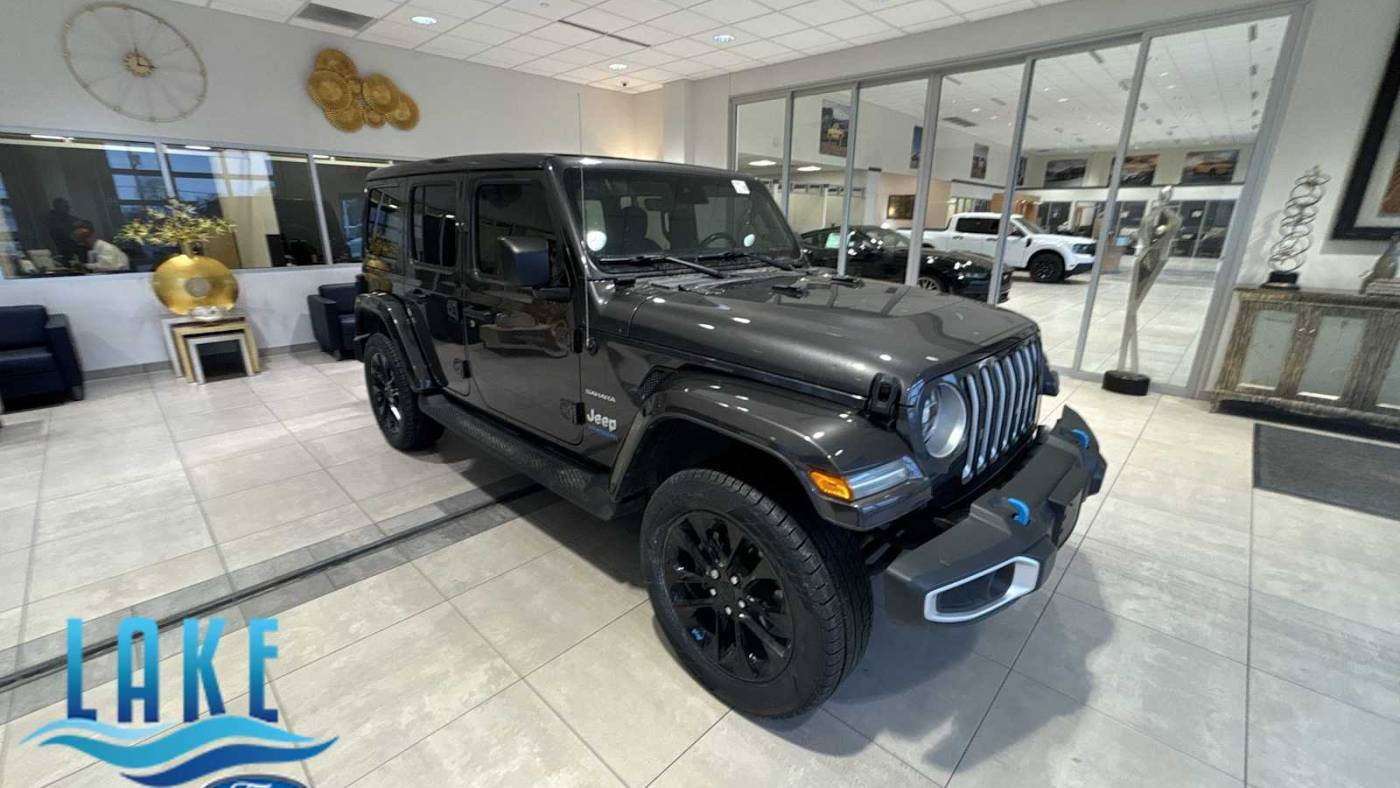 2022 Jeep Wrangler Sahara 4xe — SUV — 39,545 mi — Milwaukee, WI
