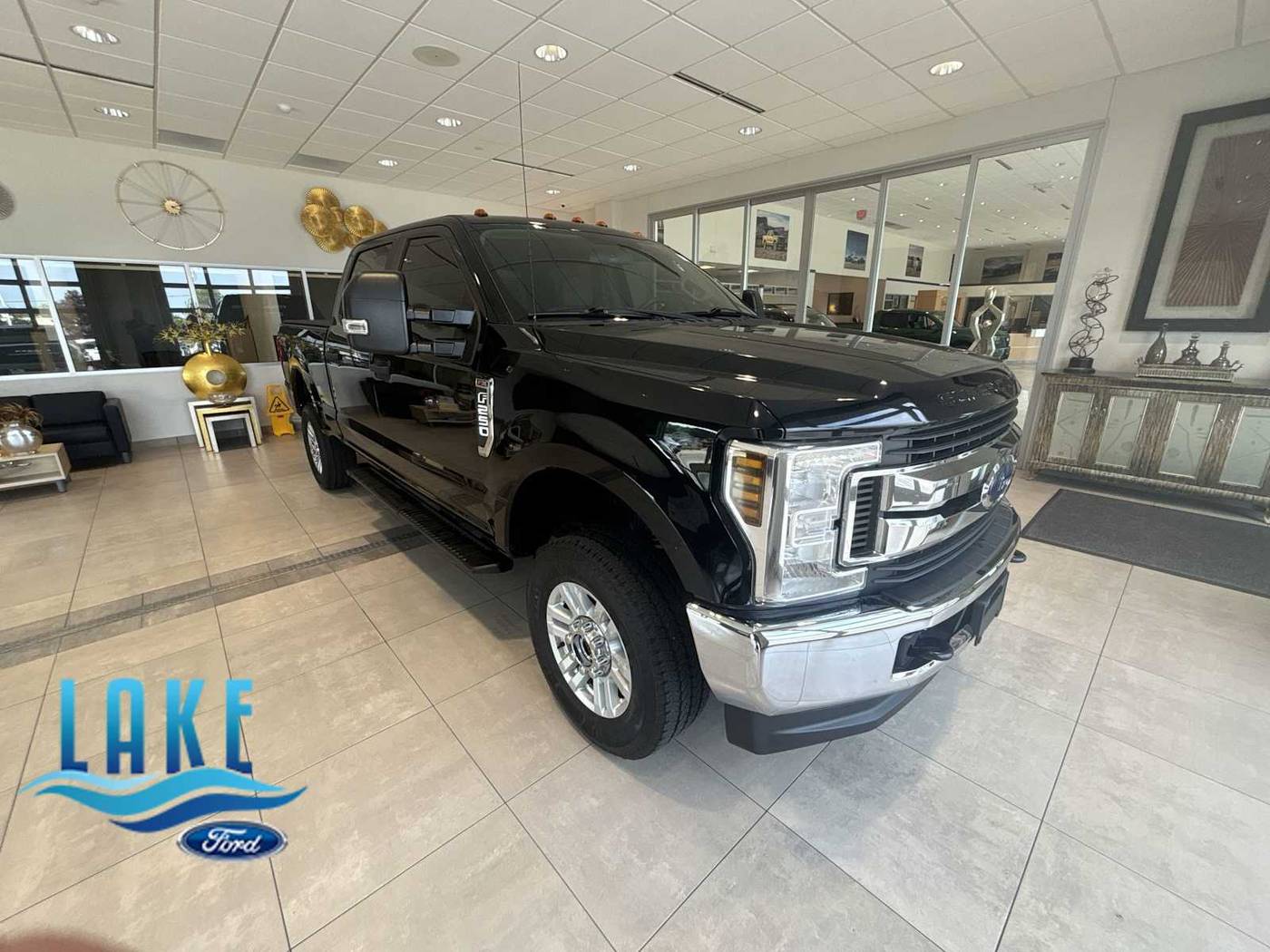 2018 Ford Super Duty F-250 XL — Pickup Truck — 135,498 mi — Milwaukee, WI