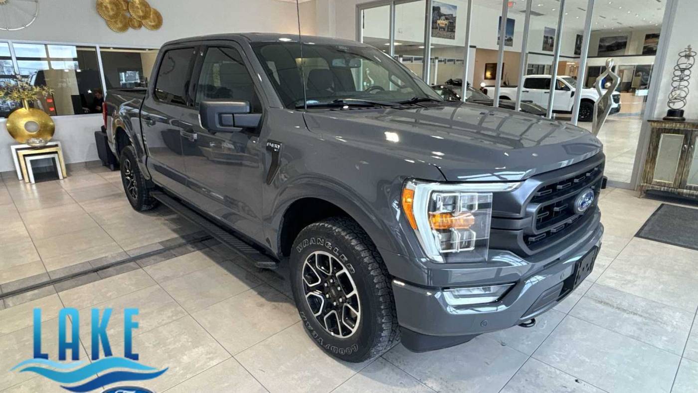 2021 Ford F-150 XLT — Pickup Truck — 59,180 mi — Milwaukee, WI