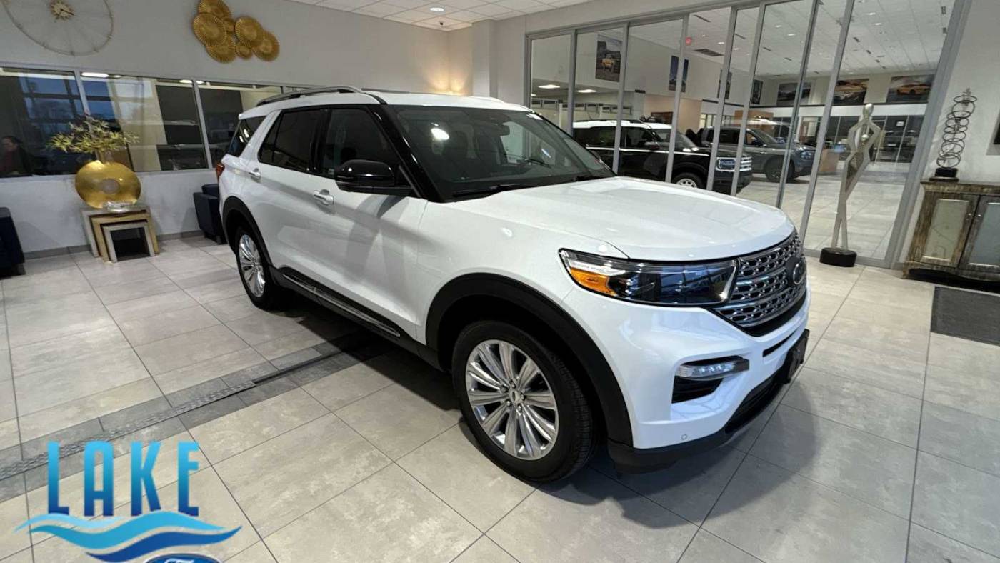2021 Ford Explorer Limited — SUV — 34,573 mi — Milwaukee, WI