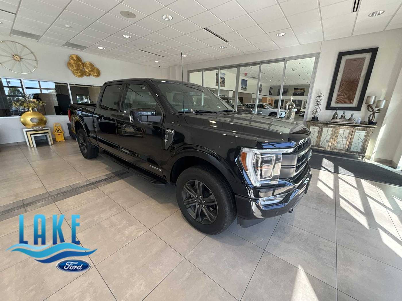 2022 Ford F-150 Lariat — Pickup Truck — 52,605 mi — Milwaukee, WI