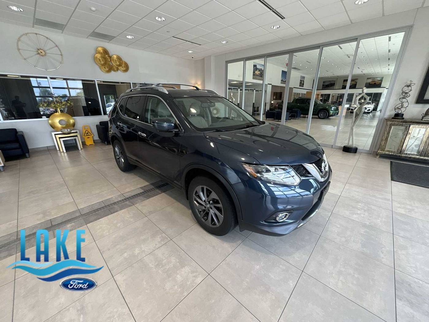 2016 Nissan Rogue SL — SUV — 88,507 mi — Milwaukee, WI