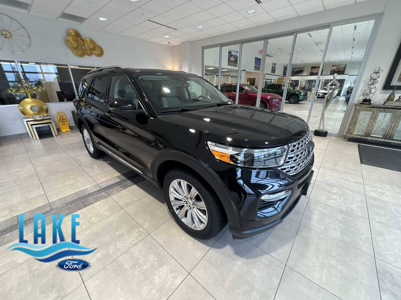 2021 Ford Explorer Limited — SUV — 47,080 mi — Milwaukee, WI