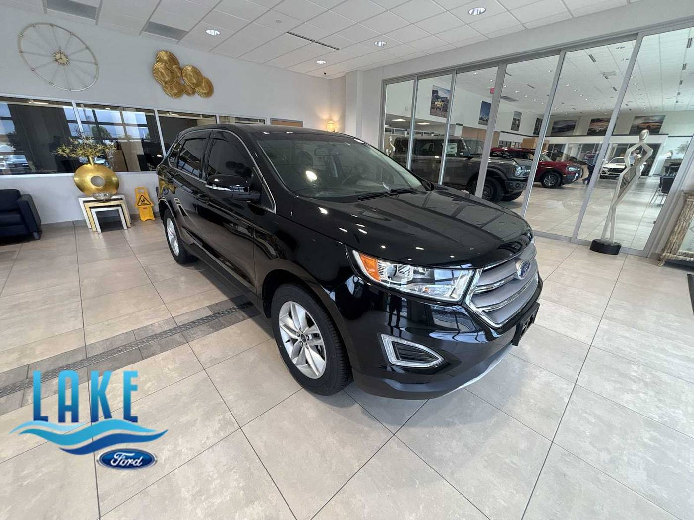 2018 Ford Edge SEL — SUV — 42,339 mi — Milwaukee, WI