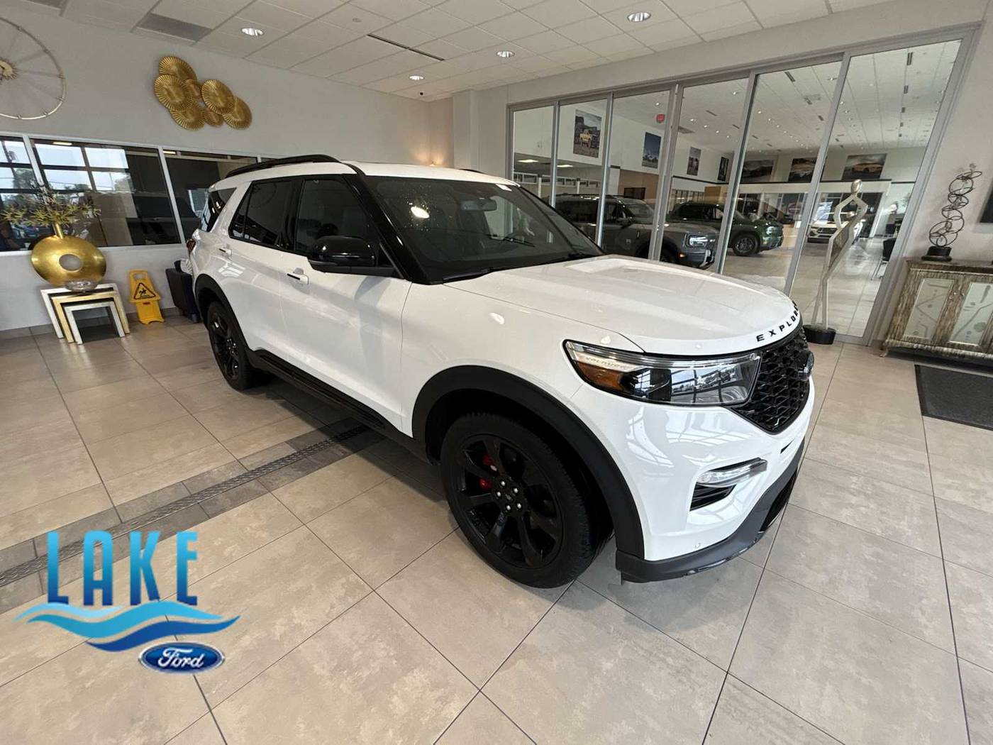 2023 Ford Explorer ST — SUV — 24,865 mi — Milwaukee, WI