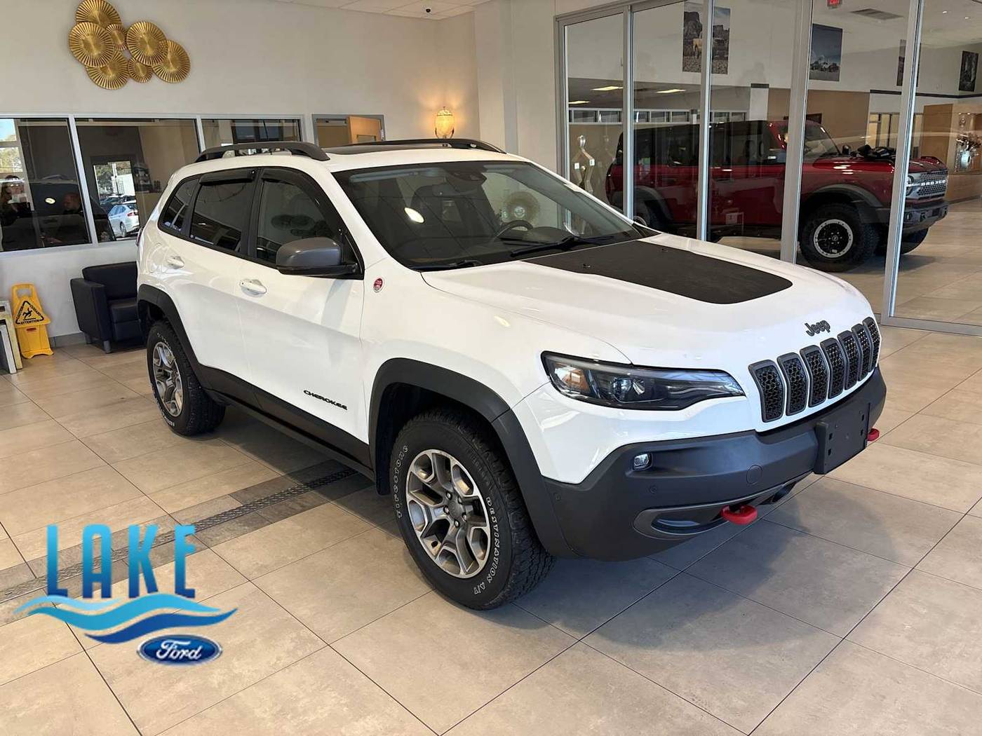2020 Jeep Cherokee Trailhawk Elite — SUV — 50,501 mi — Milwaukee, WI
