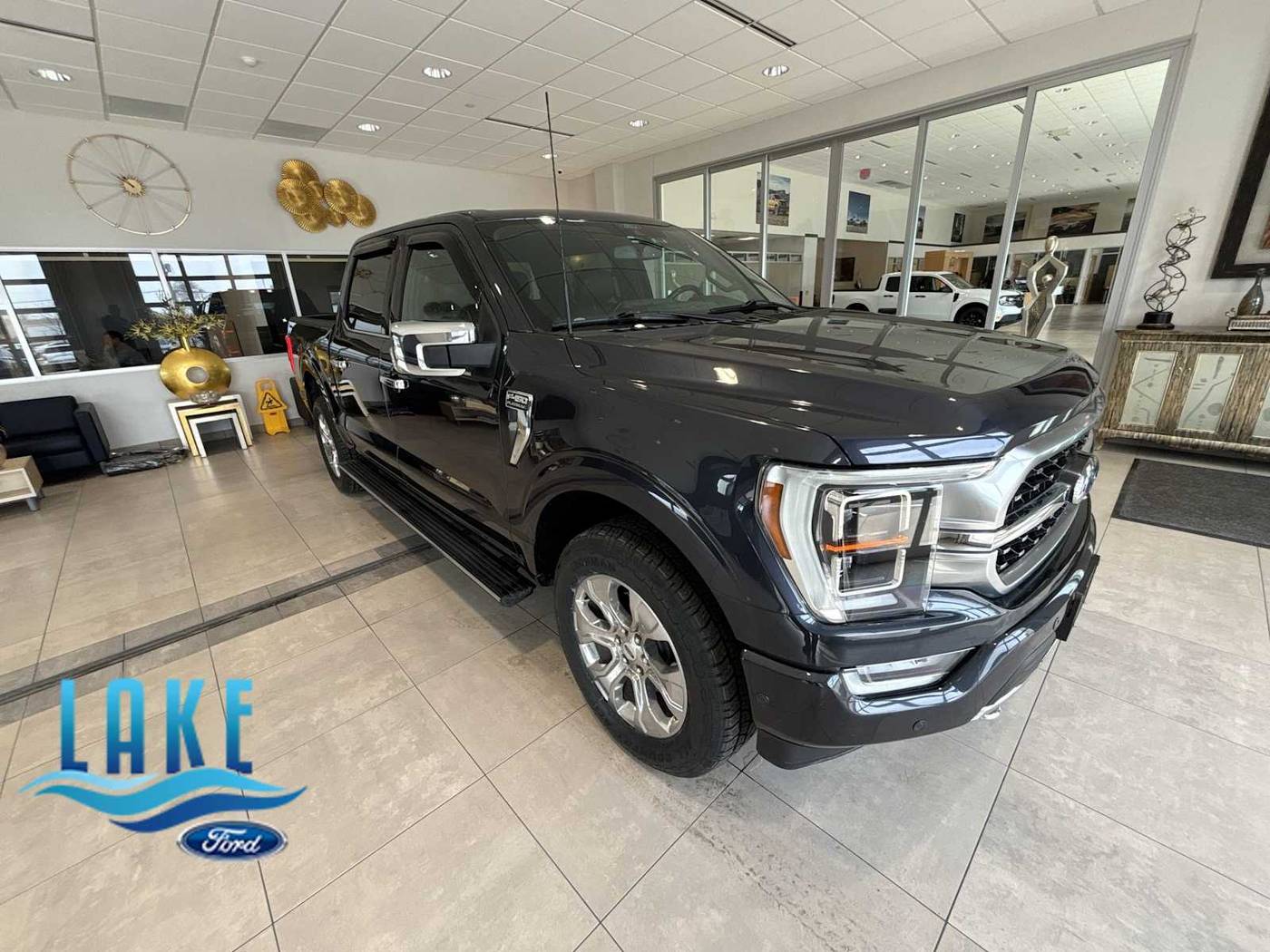 2021 Ford F-150 Platinum — Pickup Truck — 52,343 mi — Milwaukee, WI