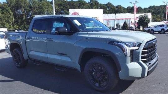 2025 Toyota Tundra SR5 — Pickup Truck — 42,350 mi — Greenville, NC