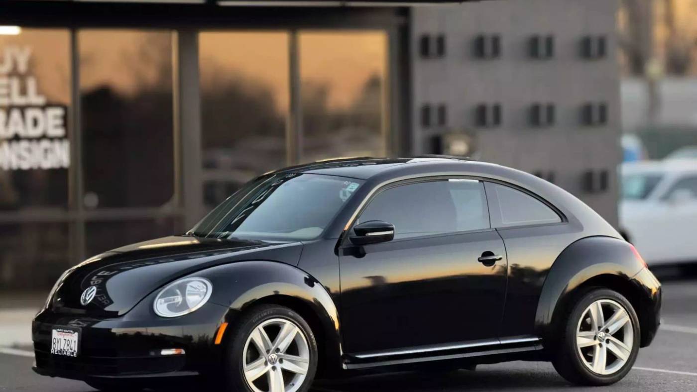 2014 Volkswagen Beetle 1.8T — Hatchback — 98,665 mi — Sacramento, CA