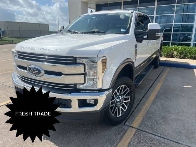 2019 Ford Super Duty F-350 Lariat — Pickup Truck — 121,245 mi — Rosenberg, TX