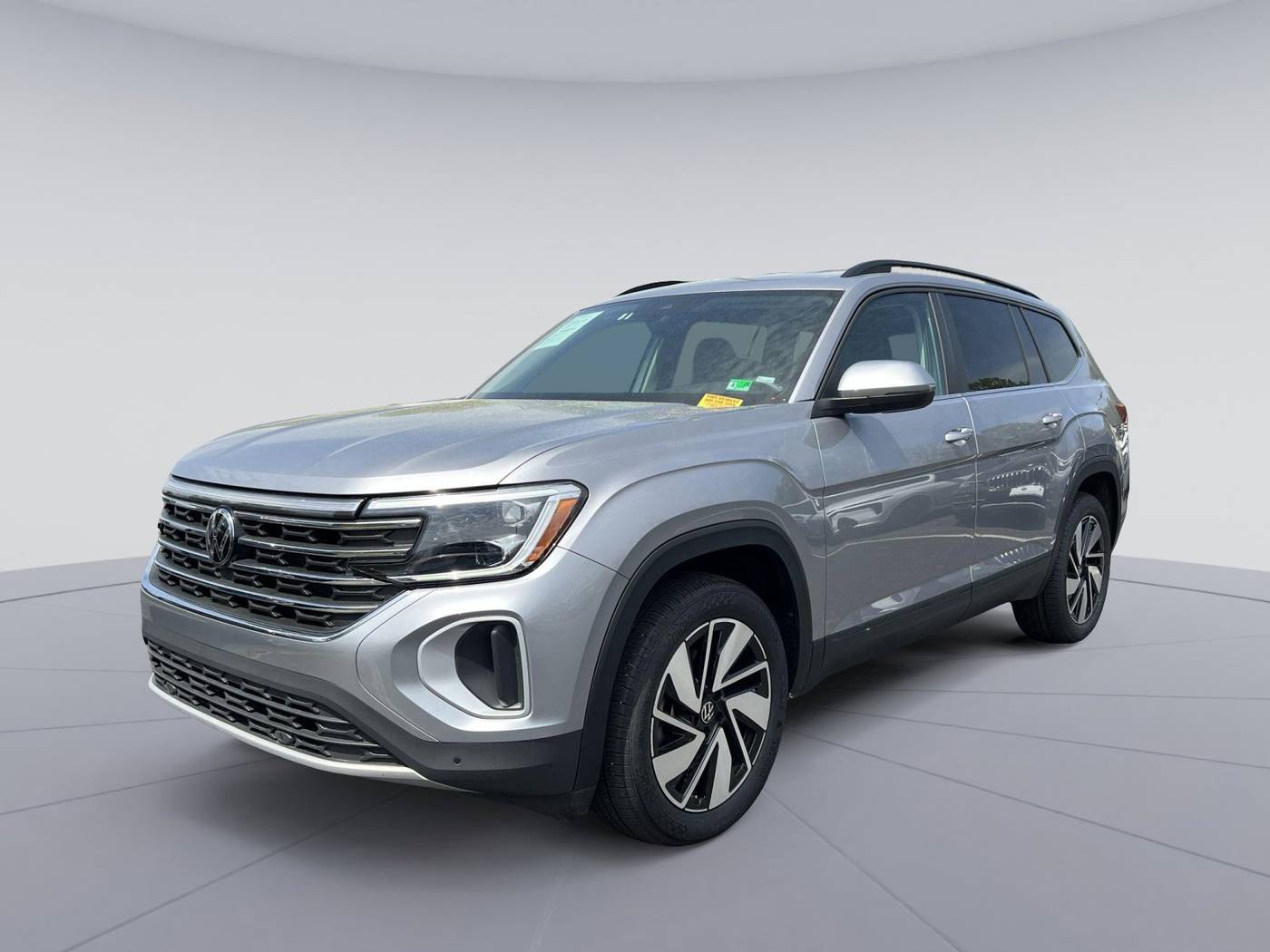 2024 Volkswagen Atlas SE with Technology — SUV — 30,002 mi — Midlothian, VA
