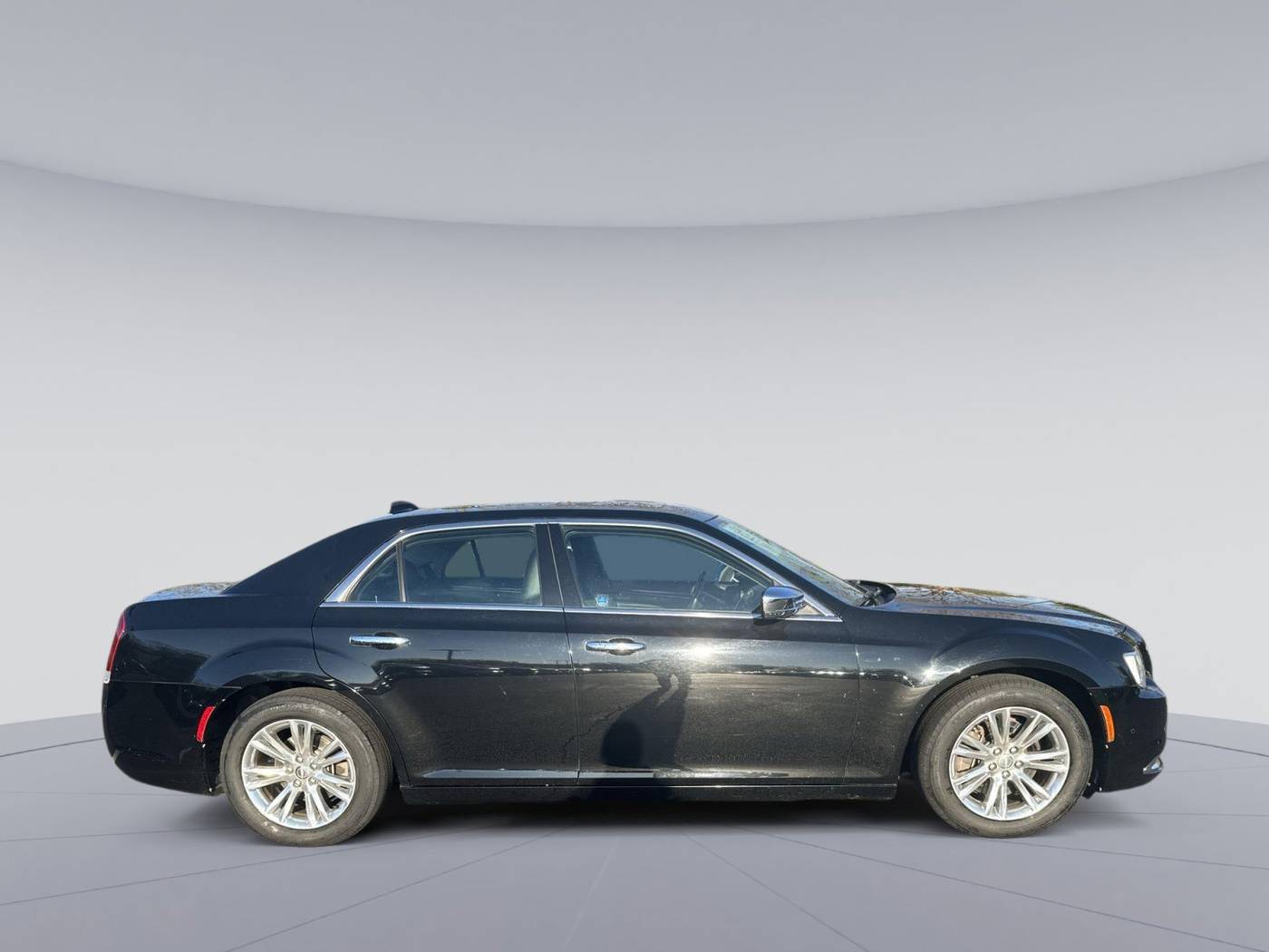 2017 Chrysler 300 C — Sedan — 84,631 mi — Midlothian, VA