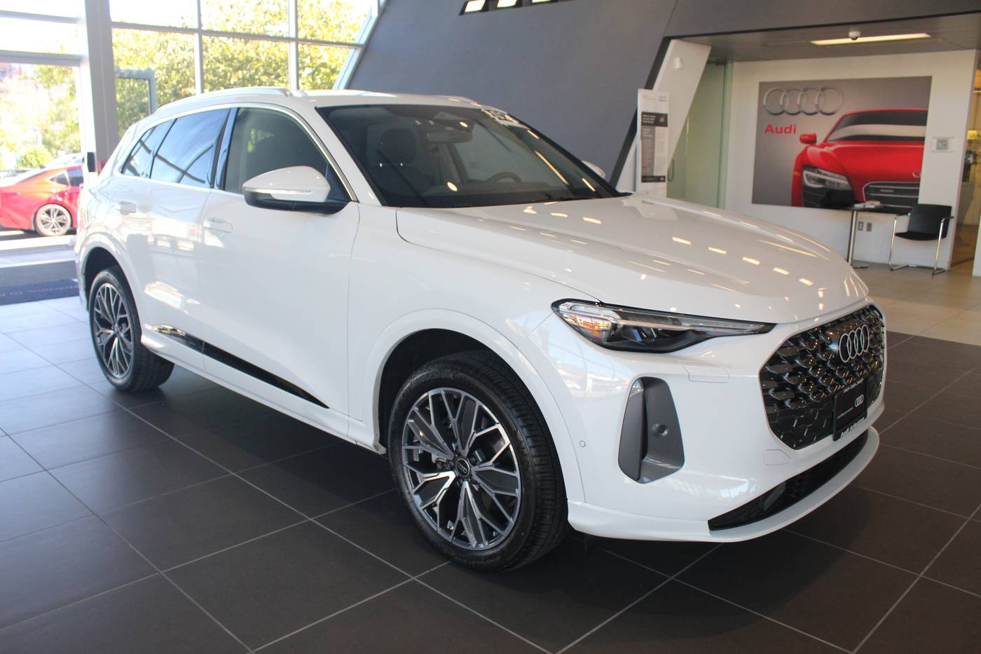 2025 Audi Q5 Premium Plus — SUV — 2,404 mi — Arlington, VA
