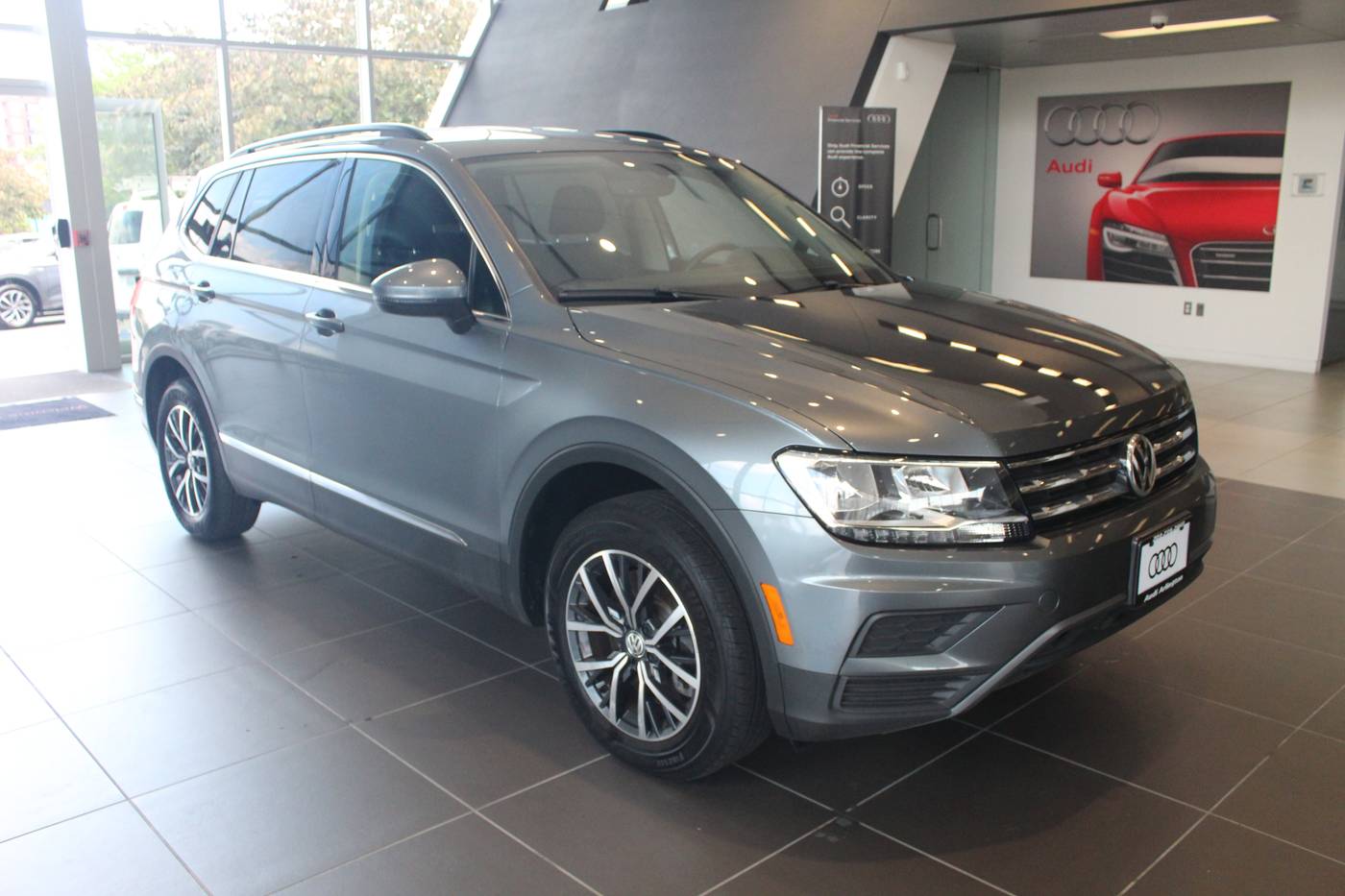 2020 Volkswagen Tiguan SE — SUV — 33,227 mi — Arlington, VA