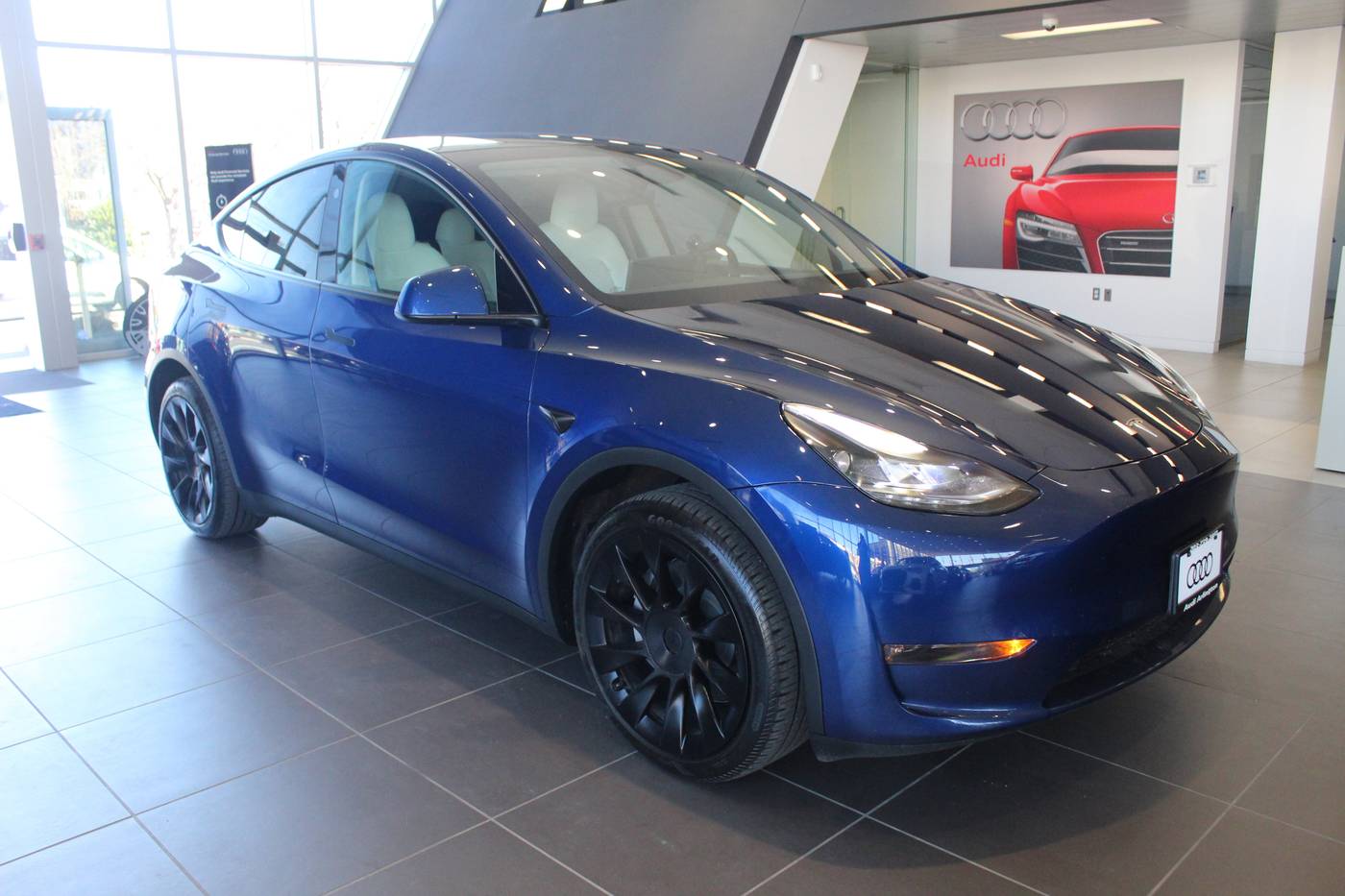 2024 Tesla Model Y Long Range — SUV — 15,860 mi — Arlington, VA