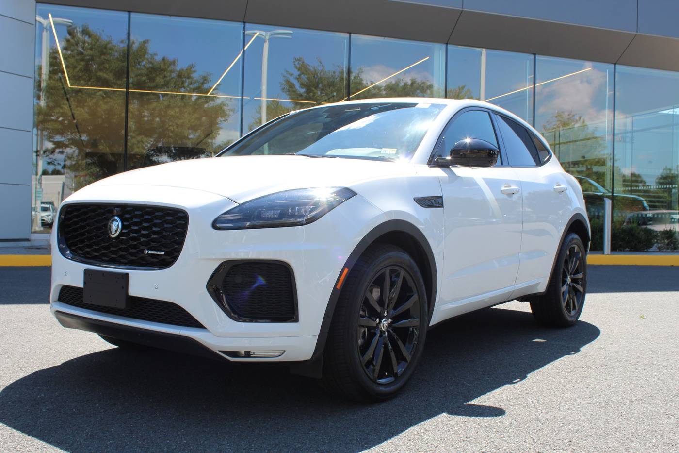 2024 Jaguar E-PACE R-Dynamic SE — SUV — 3,560 mi — Chantilly, VA