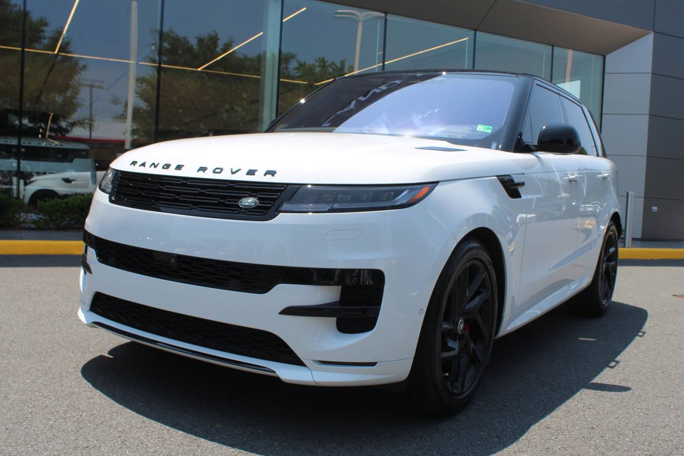 2023 Land Rover Range Rover Sport SE Dynamic — SUV — 22,684 mi — Chantilly, VA