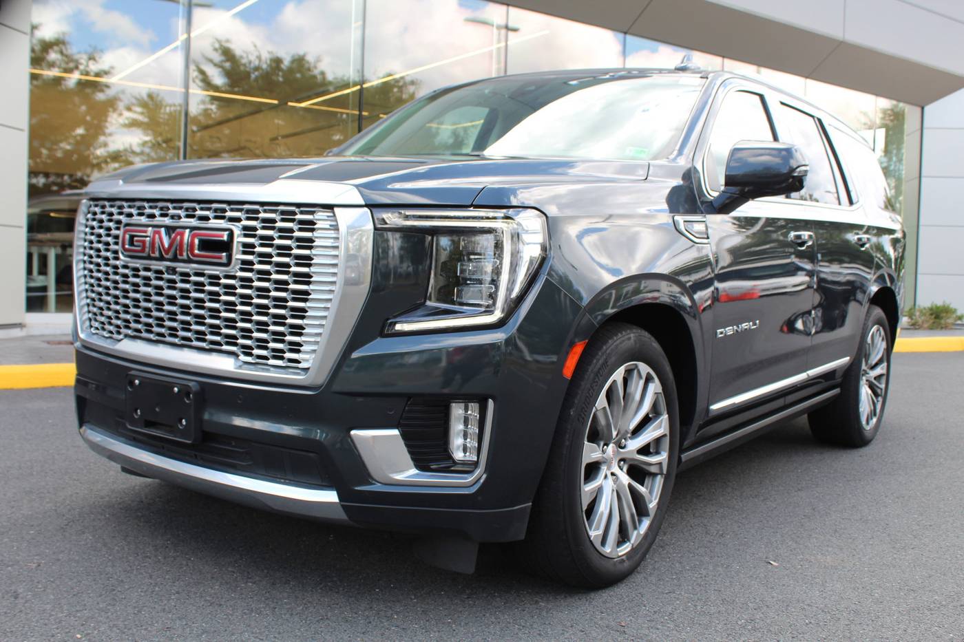 2021 GMC Yukon Denali — SUV — 54,219 mi — Chantilly, VA