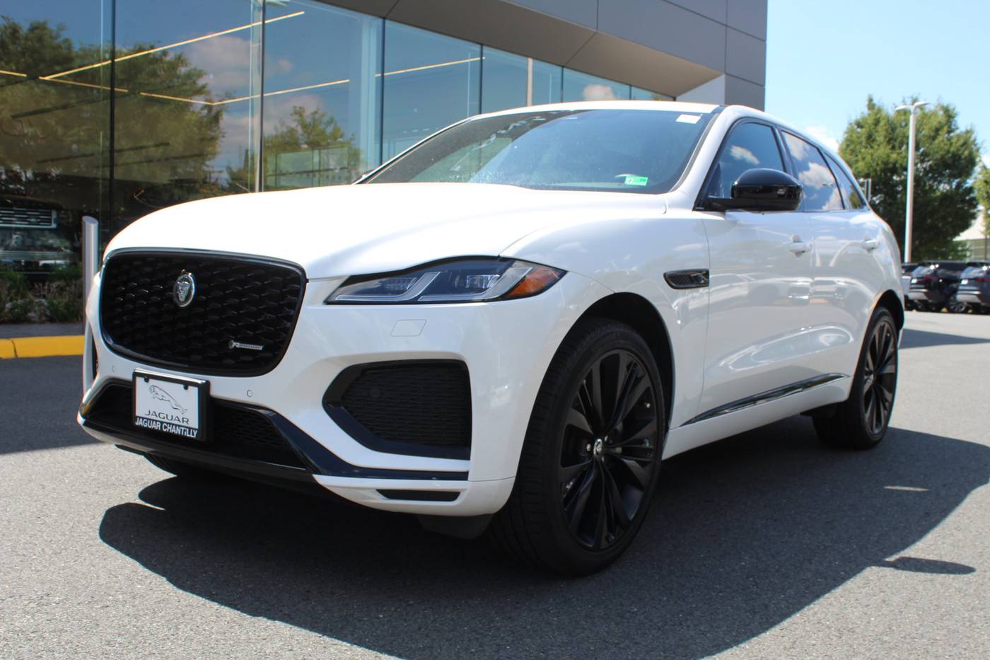 2025 Jaguar F-PACE R-Dynamic S — SUV — 5,945 mi — Chantilly, VA
