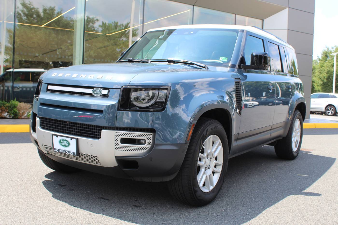 2024 Land Rover Defender S — SUV — 19,209 mi — Chantilly, VA