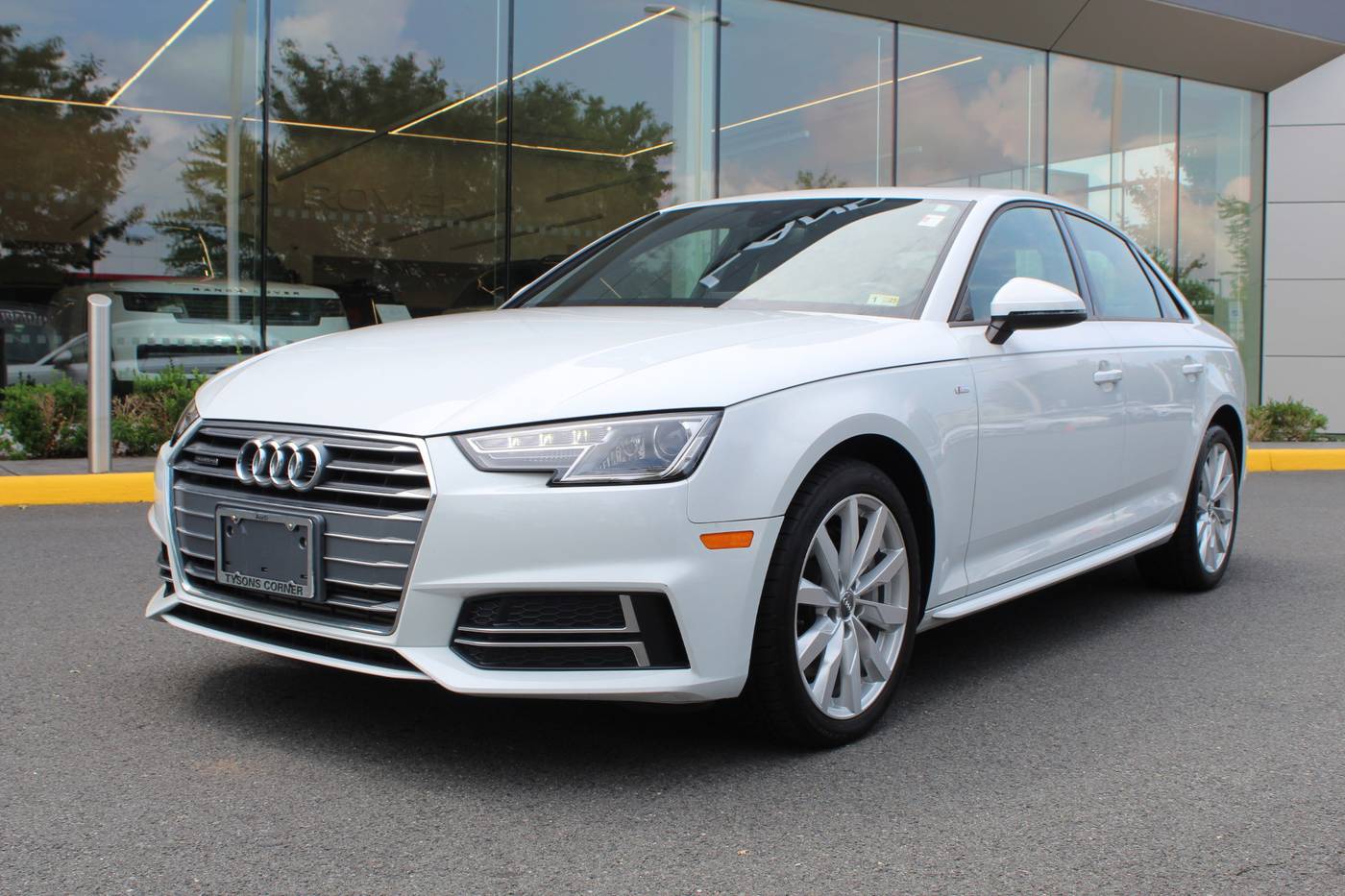 2018 Audi A4 Premium — Sedan — 30,199 mi — Chantilly, VA