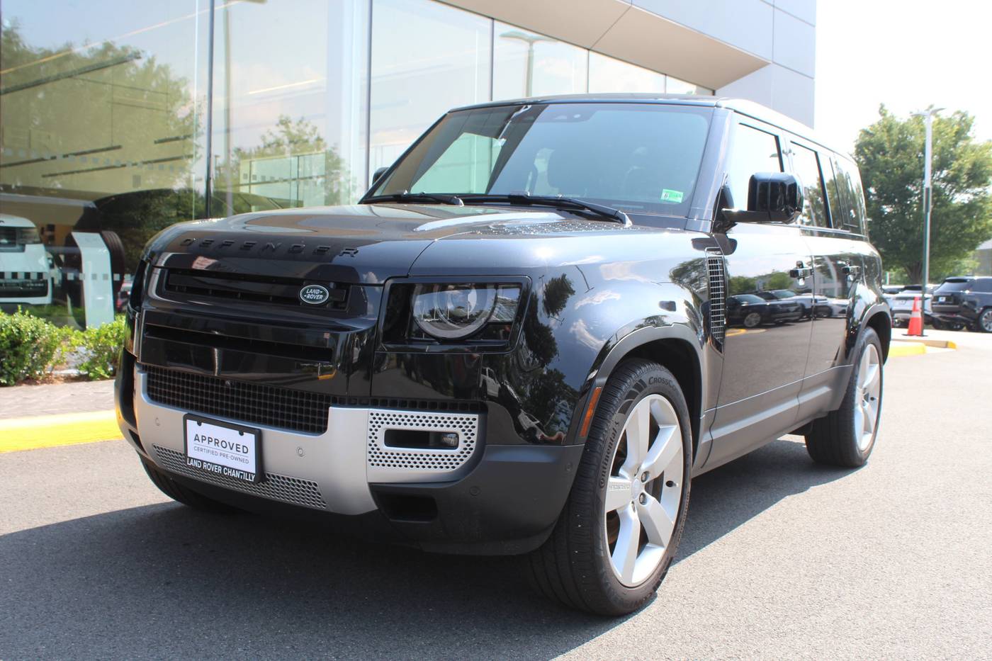 2024 Land Rover Defender SE — SUV — 7,259 mi — Chantilly, VA