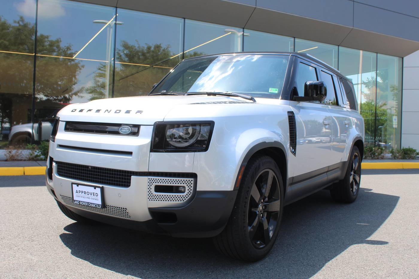 2024 Land Rover Defender S — SUV — 2,838 mi — Chantilly, VA