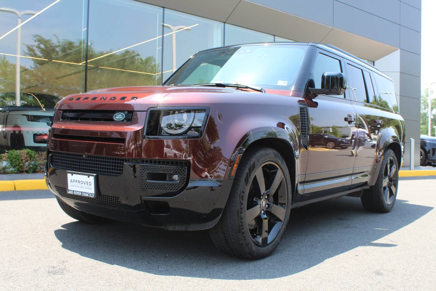 2024 Land Rover Defender X-Dynamic SE — SUV — 5,736 mi — Chantilly, VA