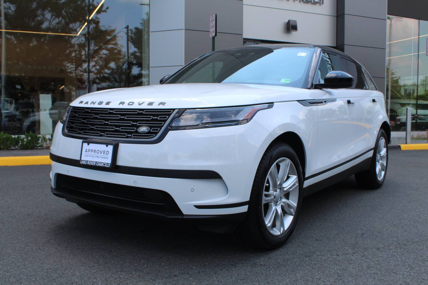 2025 Land Rover Range Rover Velar S — SUV — 3,598 mi — Chantilly, VA