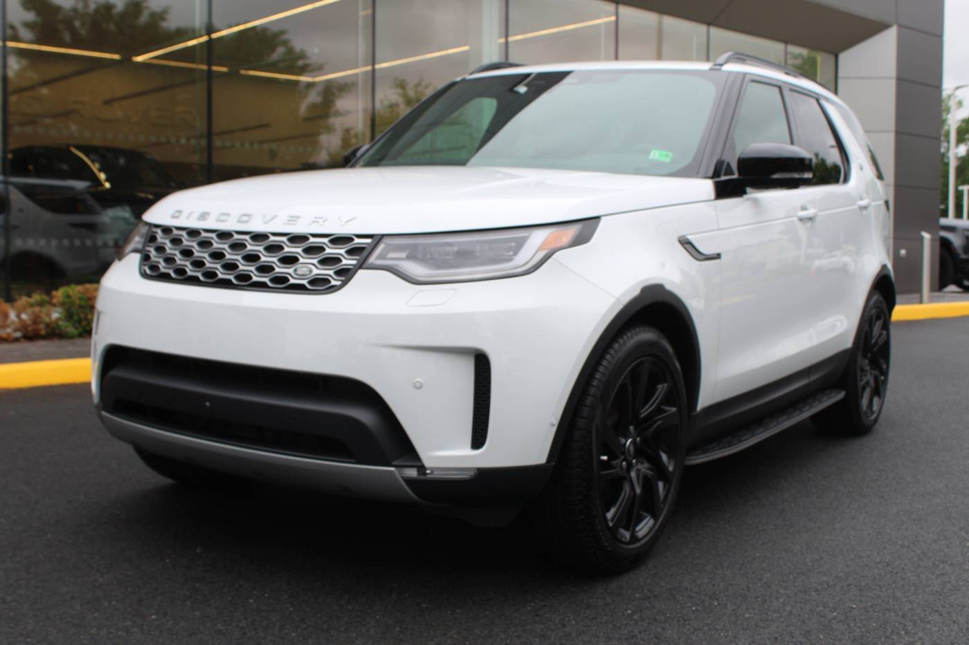 2025 Land Rover Discovery S — SUV — 4,331 mi — Chantilly, VA