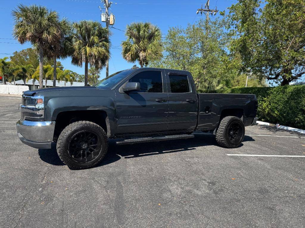 2019 Chevrolet Silverado 1500 LD LT — Pickup Truck — 106,841 mi — North Fort Myers, FL