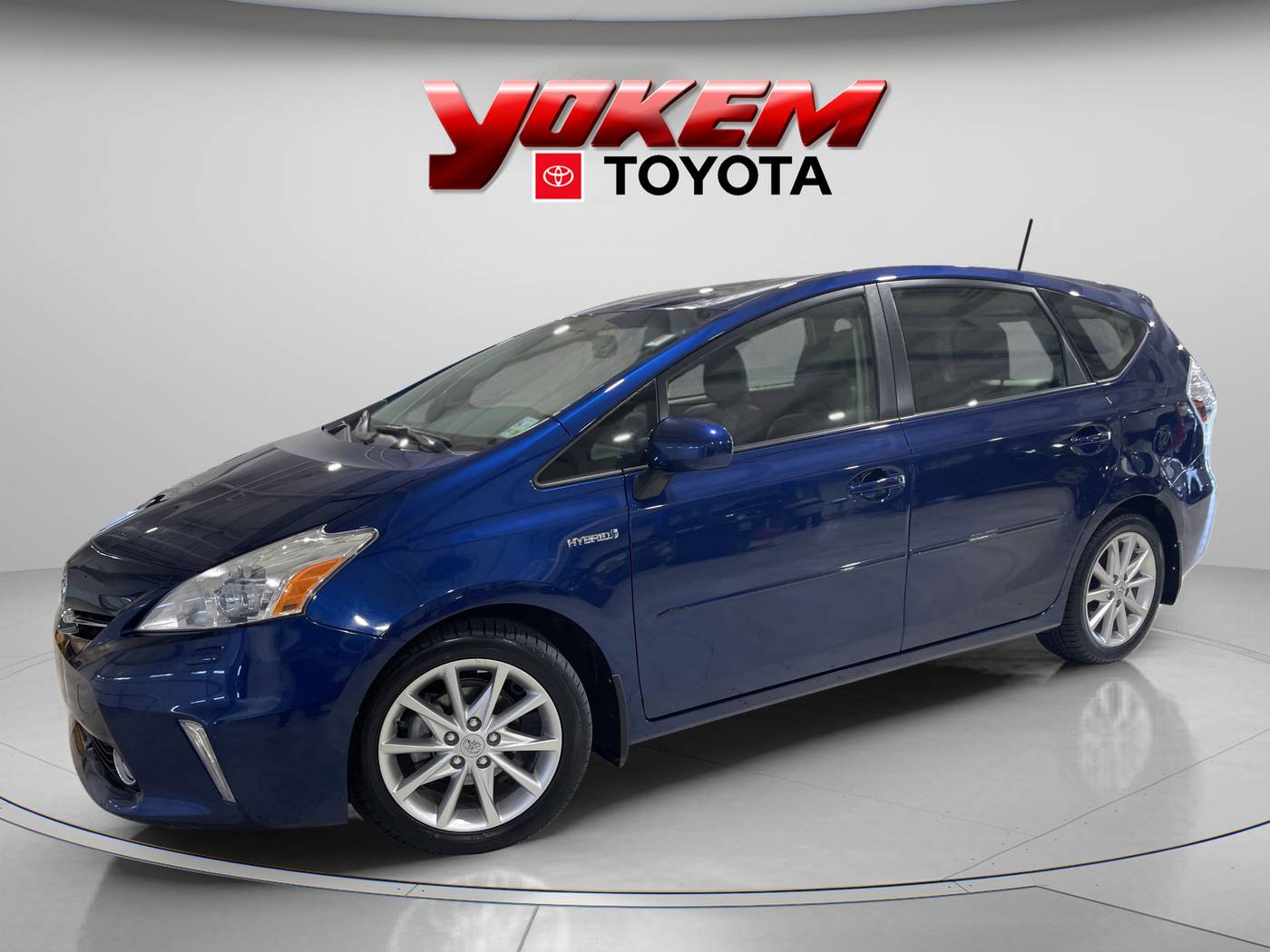 2013 Toyota Prius v Two — Wagon — 160,000 mi — Shreveport, LA
