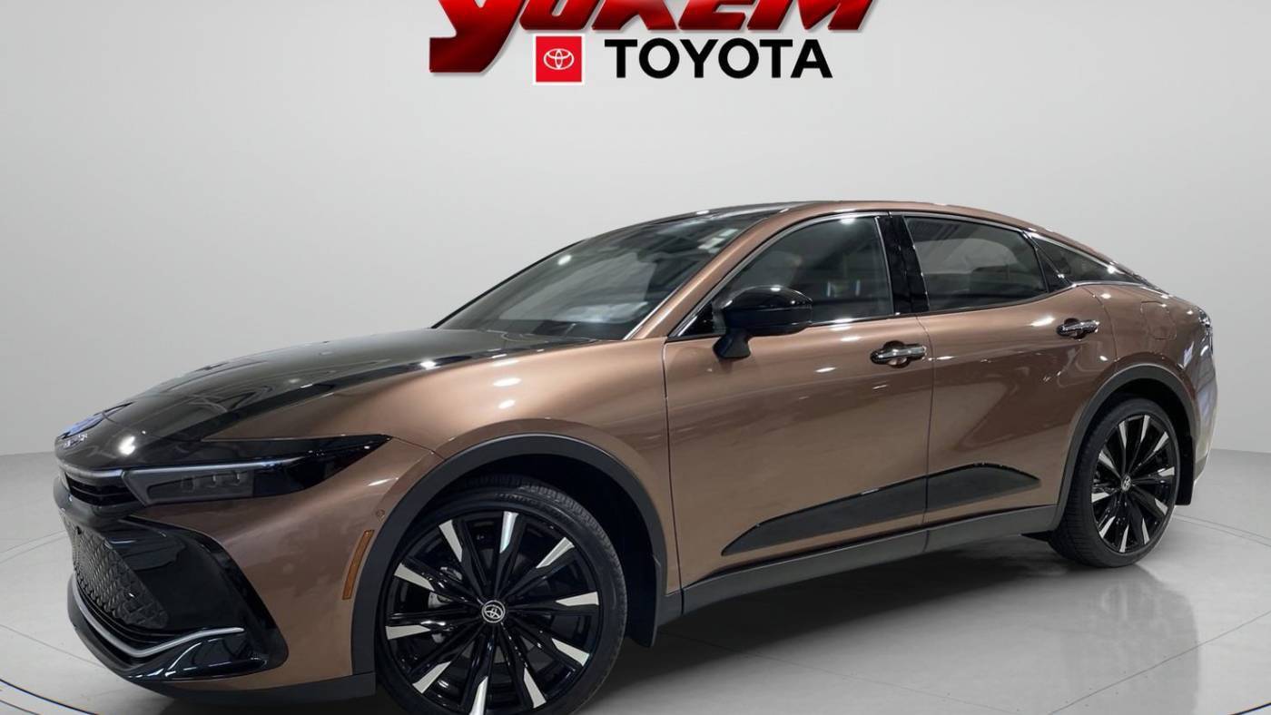 2025 Toyota Crown Platinum — Sedan — 5,508 mi — Shreveport, LA