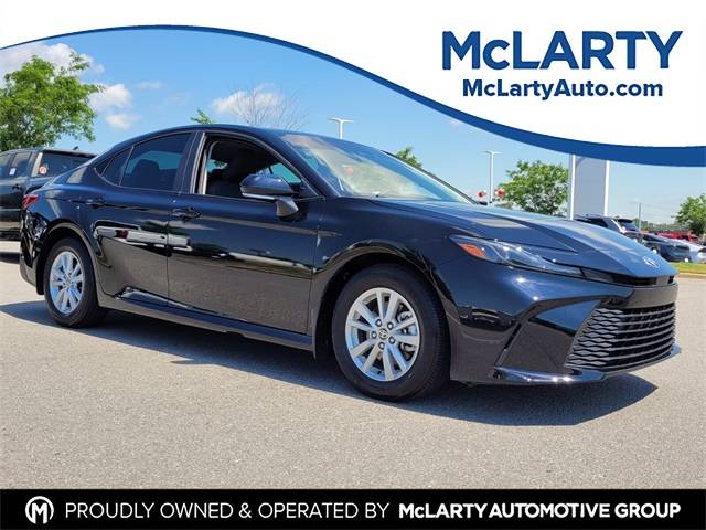 2025 Toyota Camry LE — Sedan — 6,789 mi — North Little Rock, AR