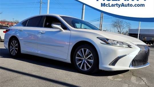 2020 Lexus ES 300h Base