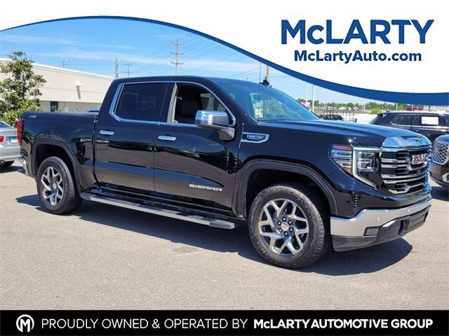 2024 GMC Sierra 1500 SLT — Pickup Truck — 55,080 mi — North Little Rock, AR