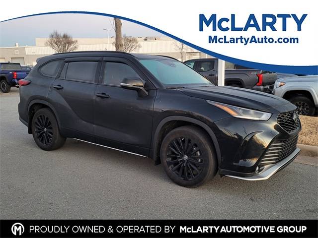 2024 Toyota Highlander LE — SUV — 22,370 mi — North Little Rock, AR