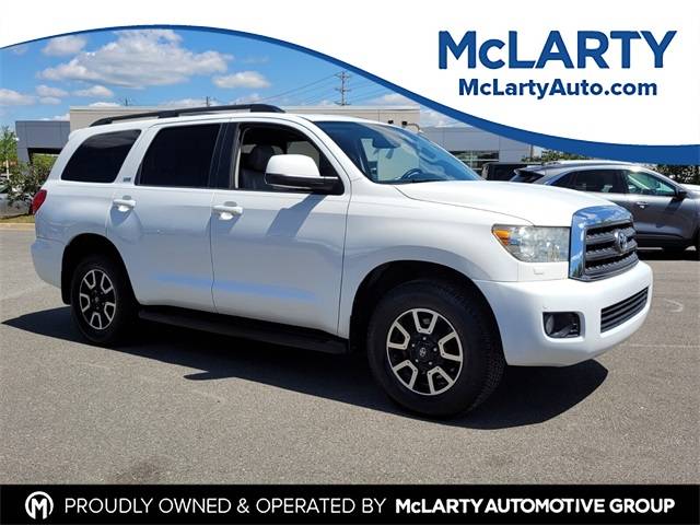 2016 Toyota Sequoia SR5 — SUV — 83,639 mi — North Little Rock, AR