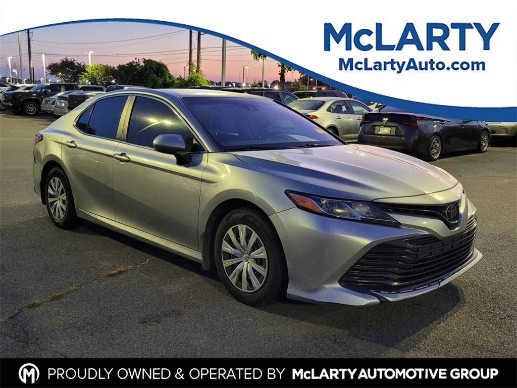 2018 Toyota Camry L — Sedan — 135,162 mi — North Little Rock, AR