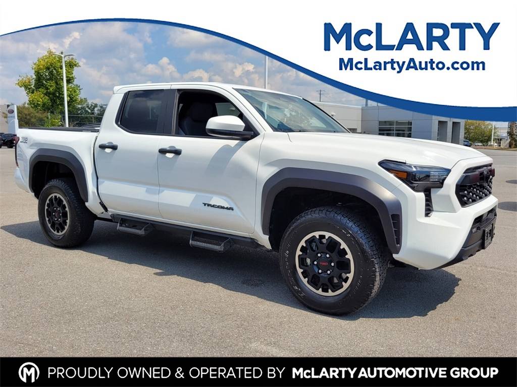 2025 Toyota Tacoma Limited — Pickup Truck — 16,272 mi — North Little Rock, AR