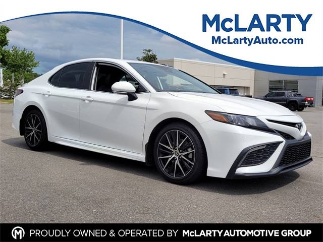 2022 Toyota Camry SE — Sedan — 107,362 mi — North Little Rock, AR